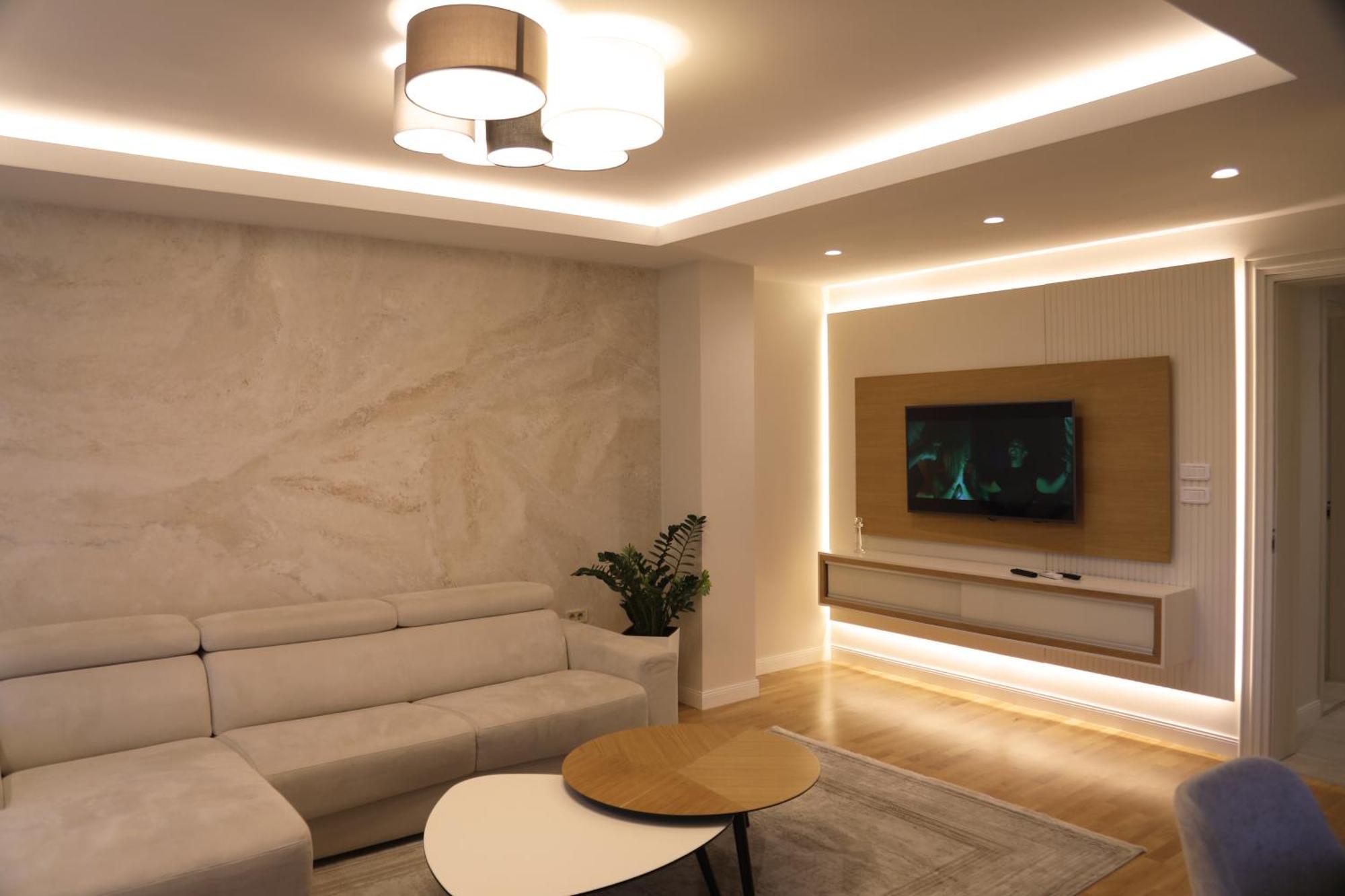 Brand New Lux Apartment 斯科普里 外观 照片